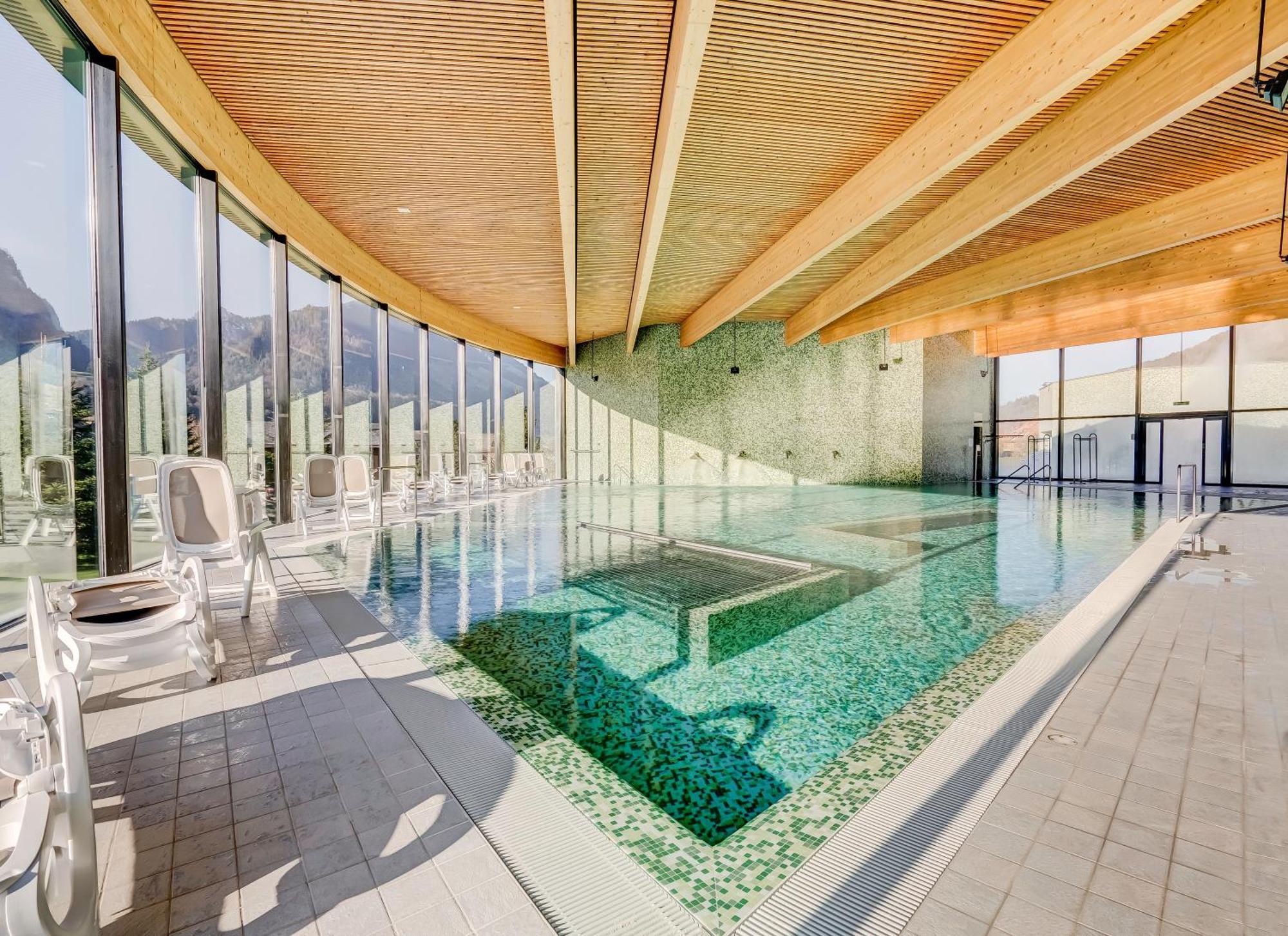 Residence Le Sapin & Bains De La Gruyere Charmey Eksteriør billede