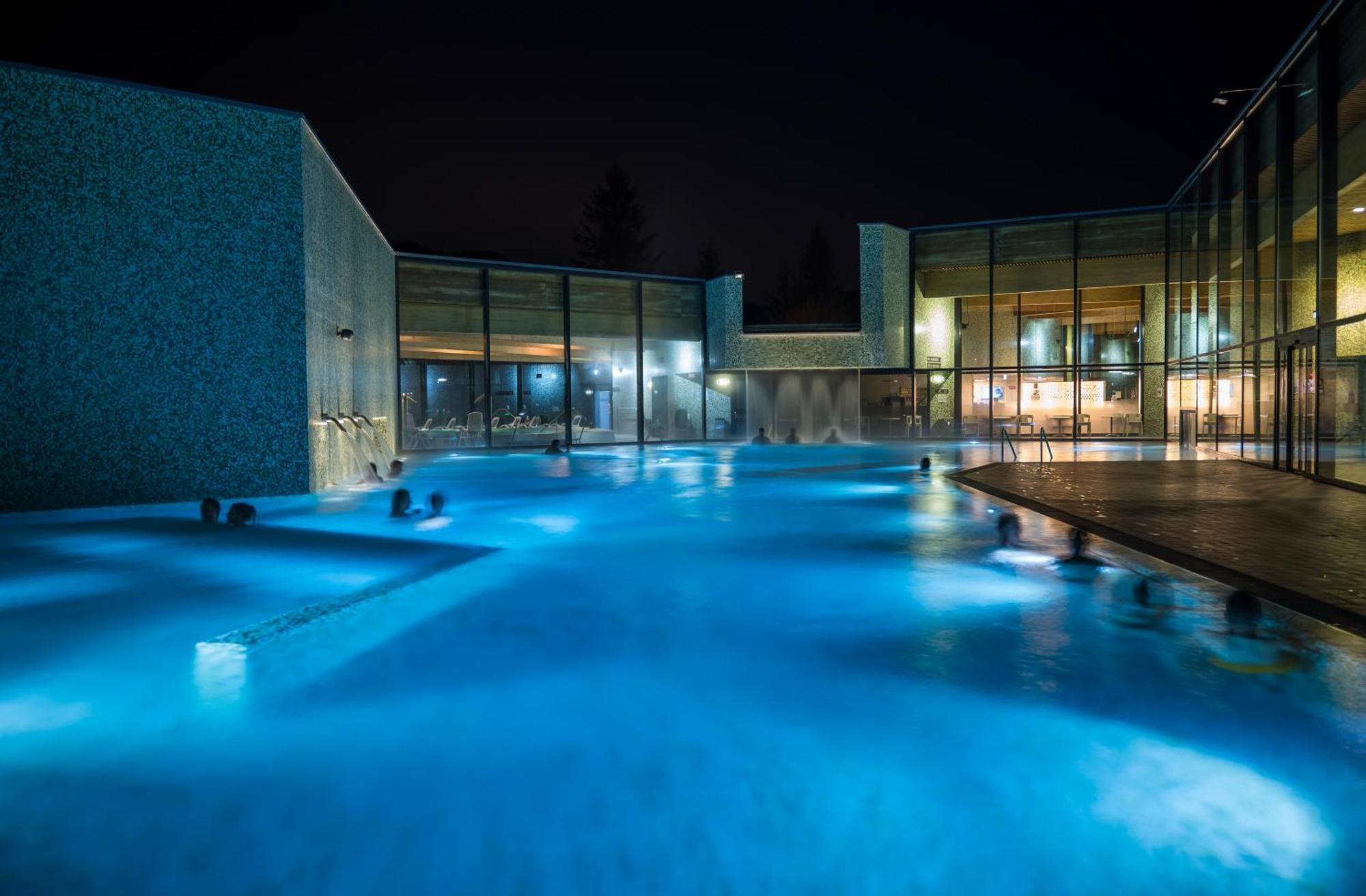 Residence Le Sapin & Bains De La Gruyere Charmey Eksteriør billede