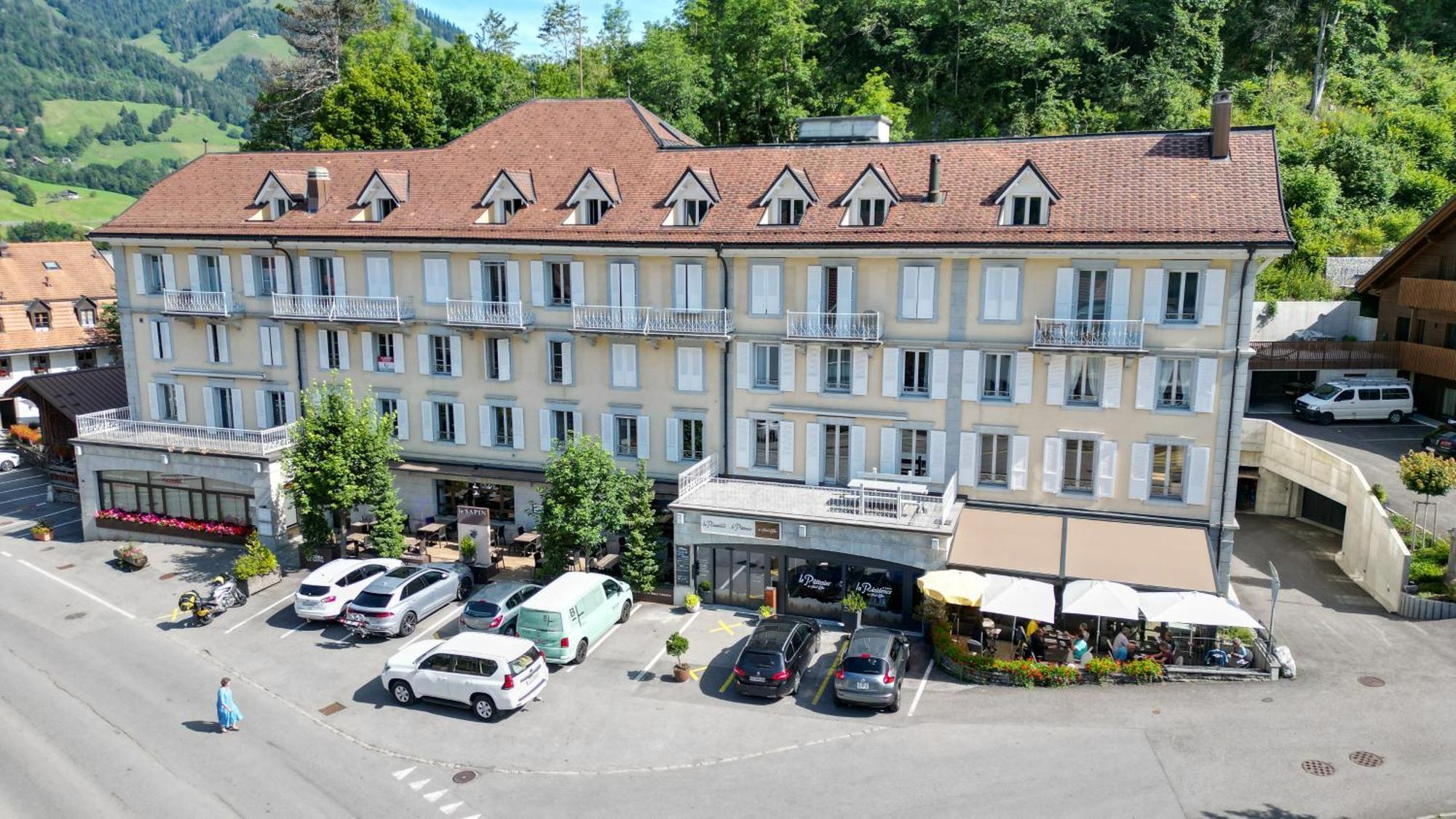Residence Le Sapin & Bains De La Gruyere Charmey Eksteriør billede